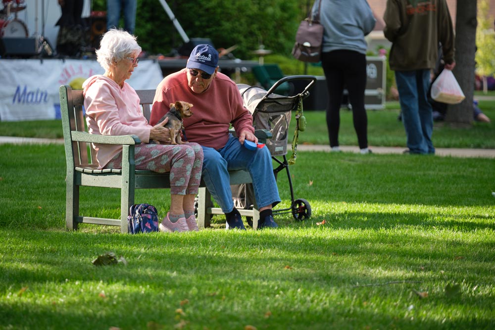 Relaxing during First Fridays